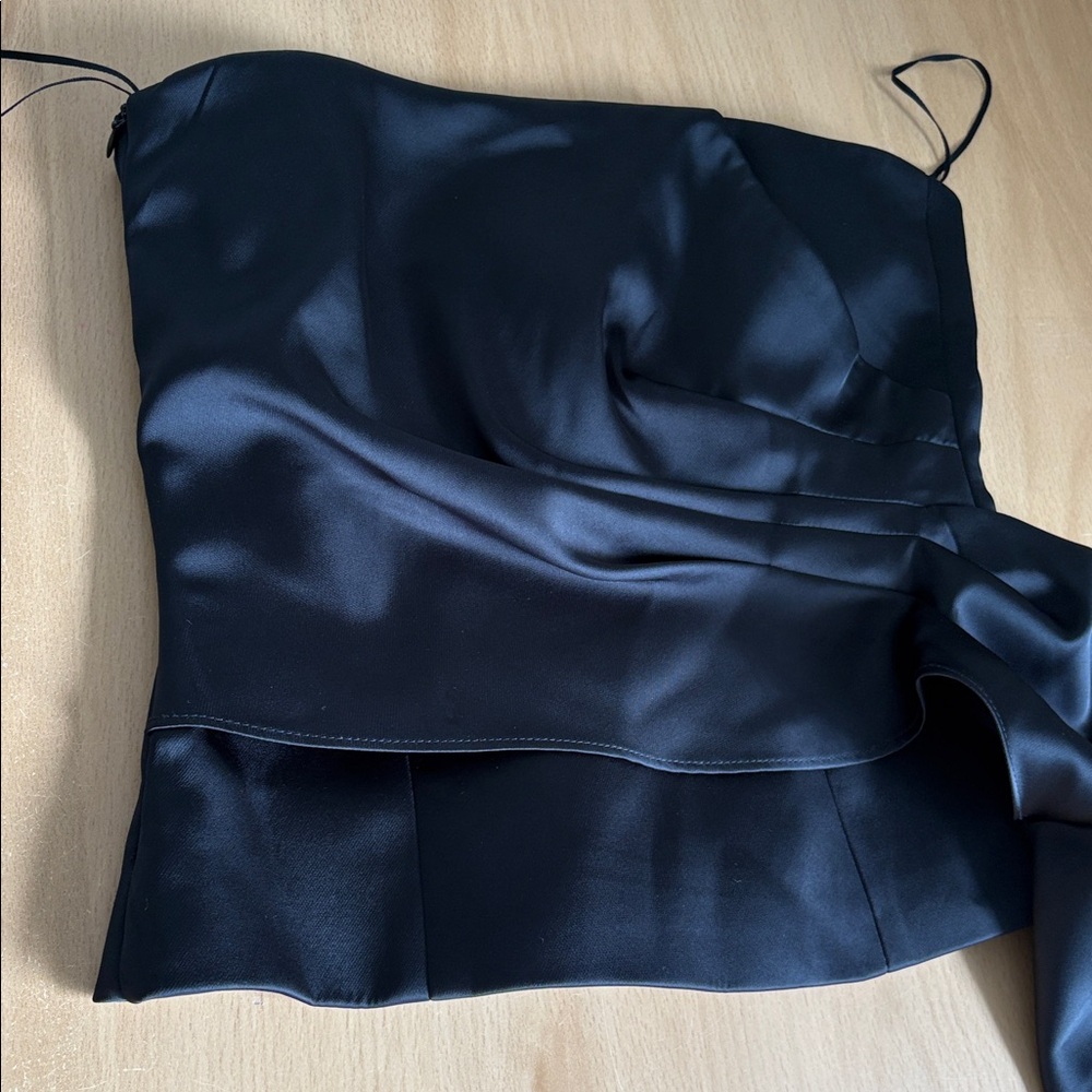 Zara Black Satin Strapless Peplum Top - Picture 2 of 10